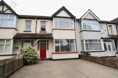 Flat Durham Road in Southend-on-Sea