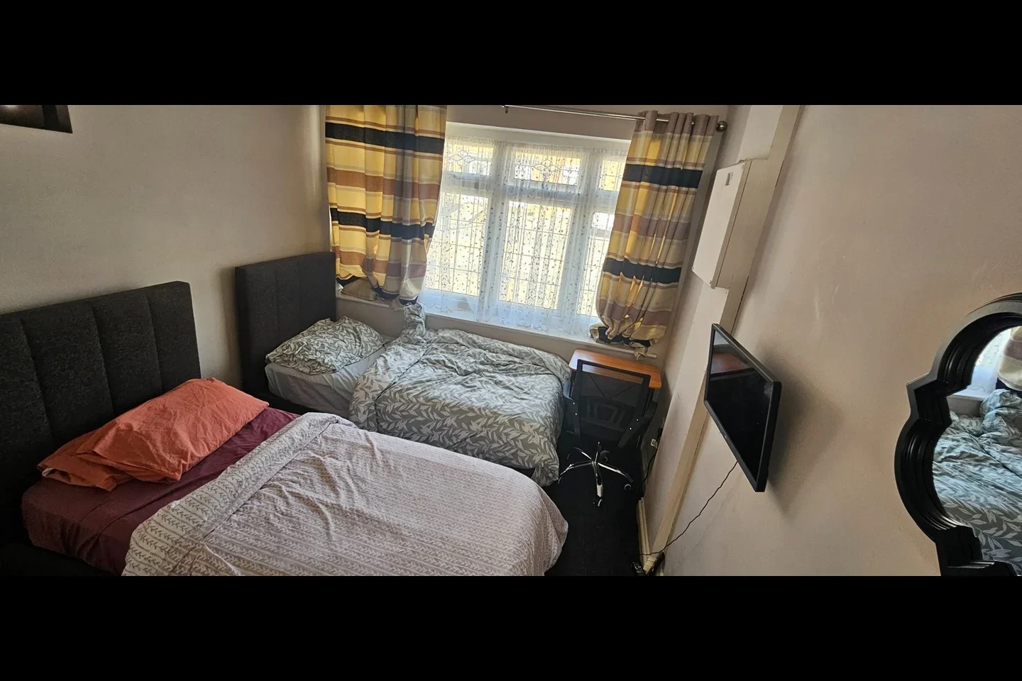 Room Penzance Road in Greater London