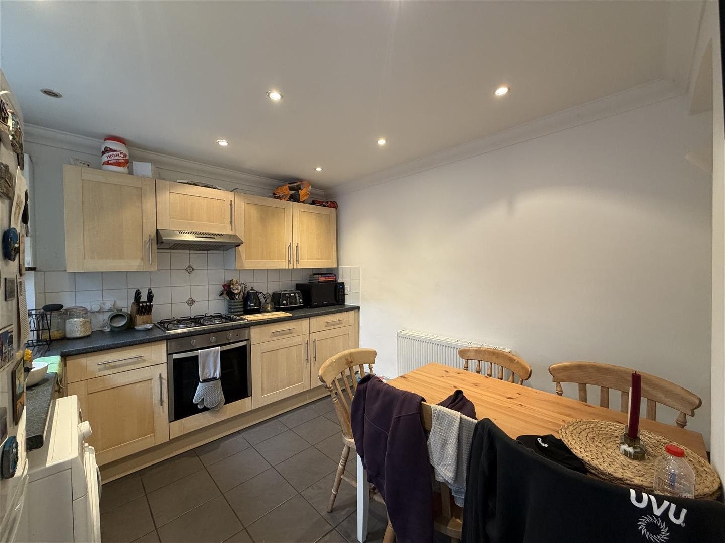 Flat Robertson Street in Greater London