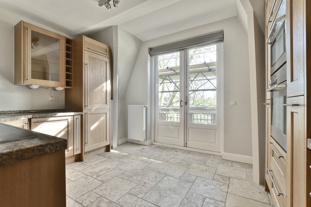 Twee-onder-één-kap te huur: Vondelstraat 89-3, Amsterdam