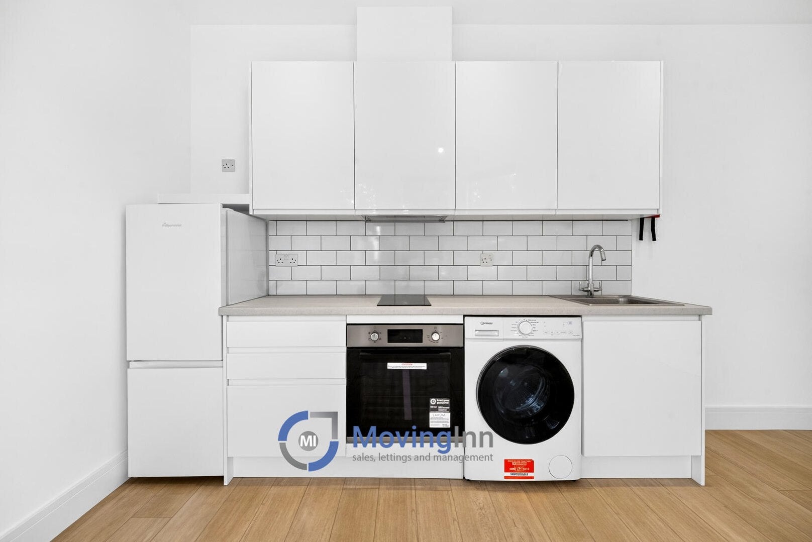 Flat Telford Avenue in Greater London