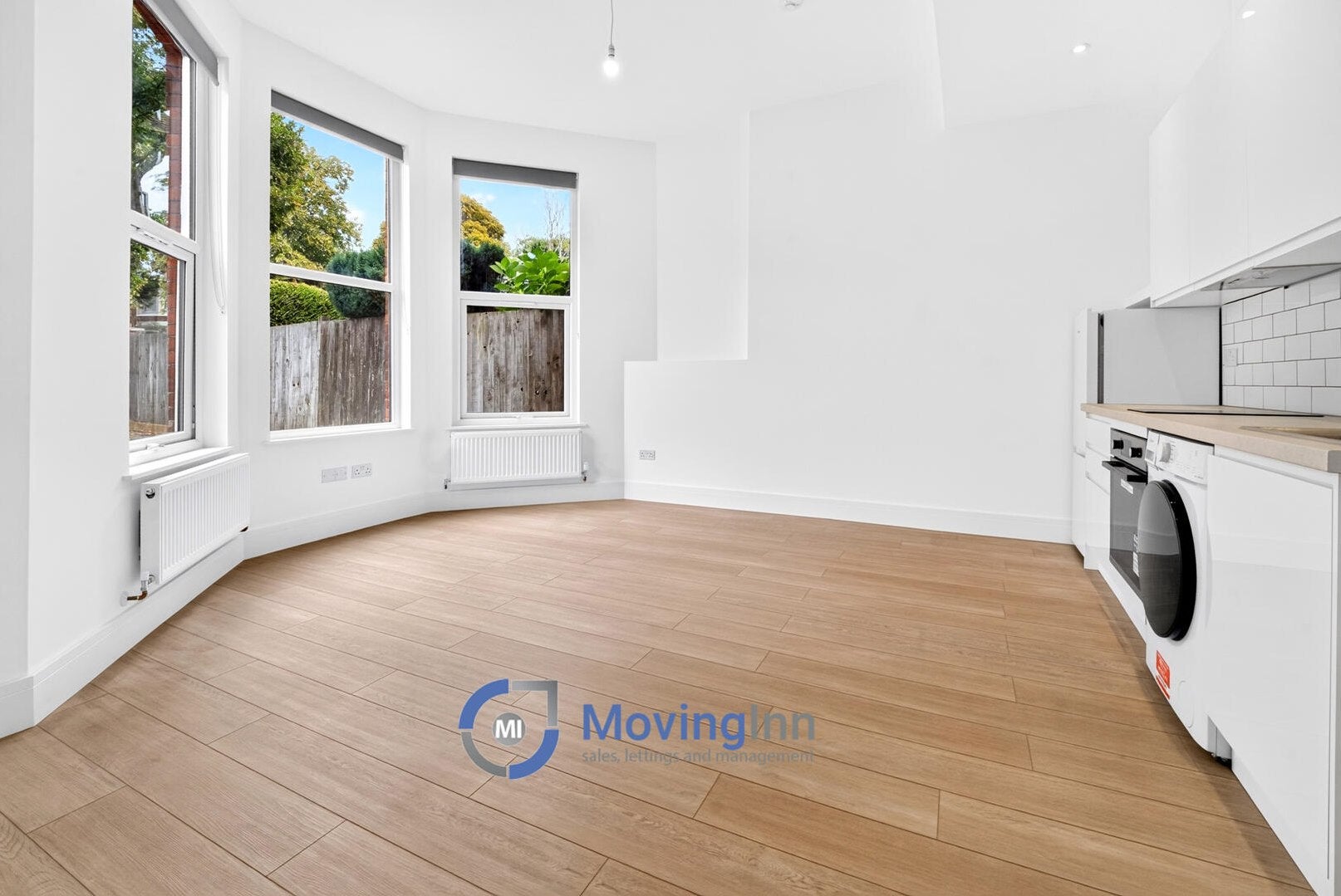 Flat Telford Avenue in Greater London
