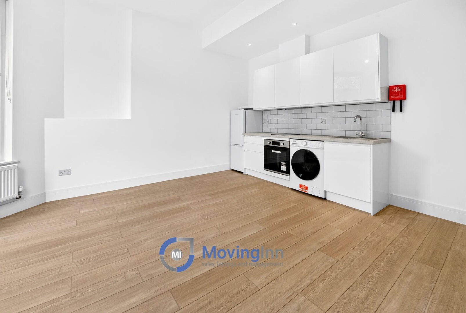 Flat Telford Avenue in Greater London