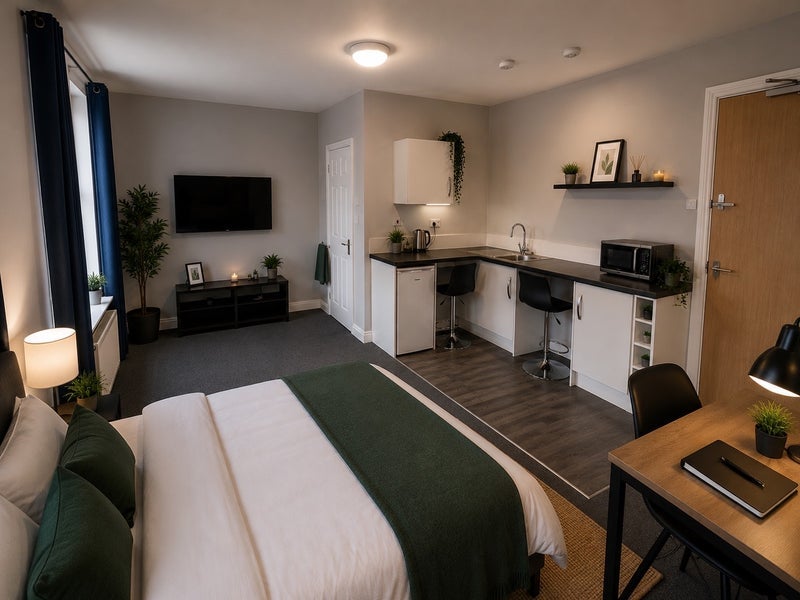 Flat Lawefield Lane in Wakefield