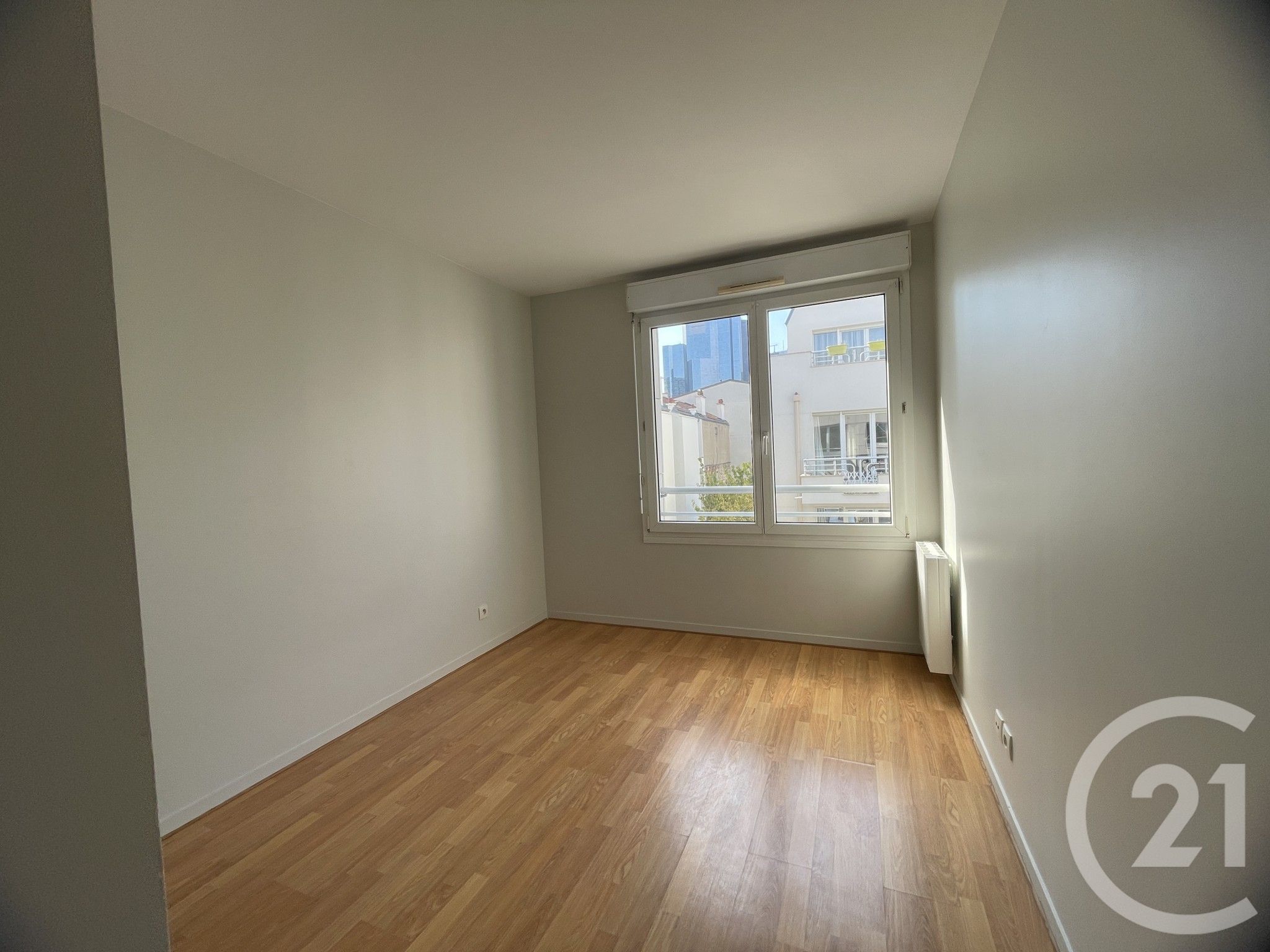 Appartement Rue Adam Ledoux à Courbevoie