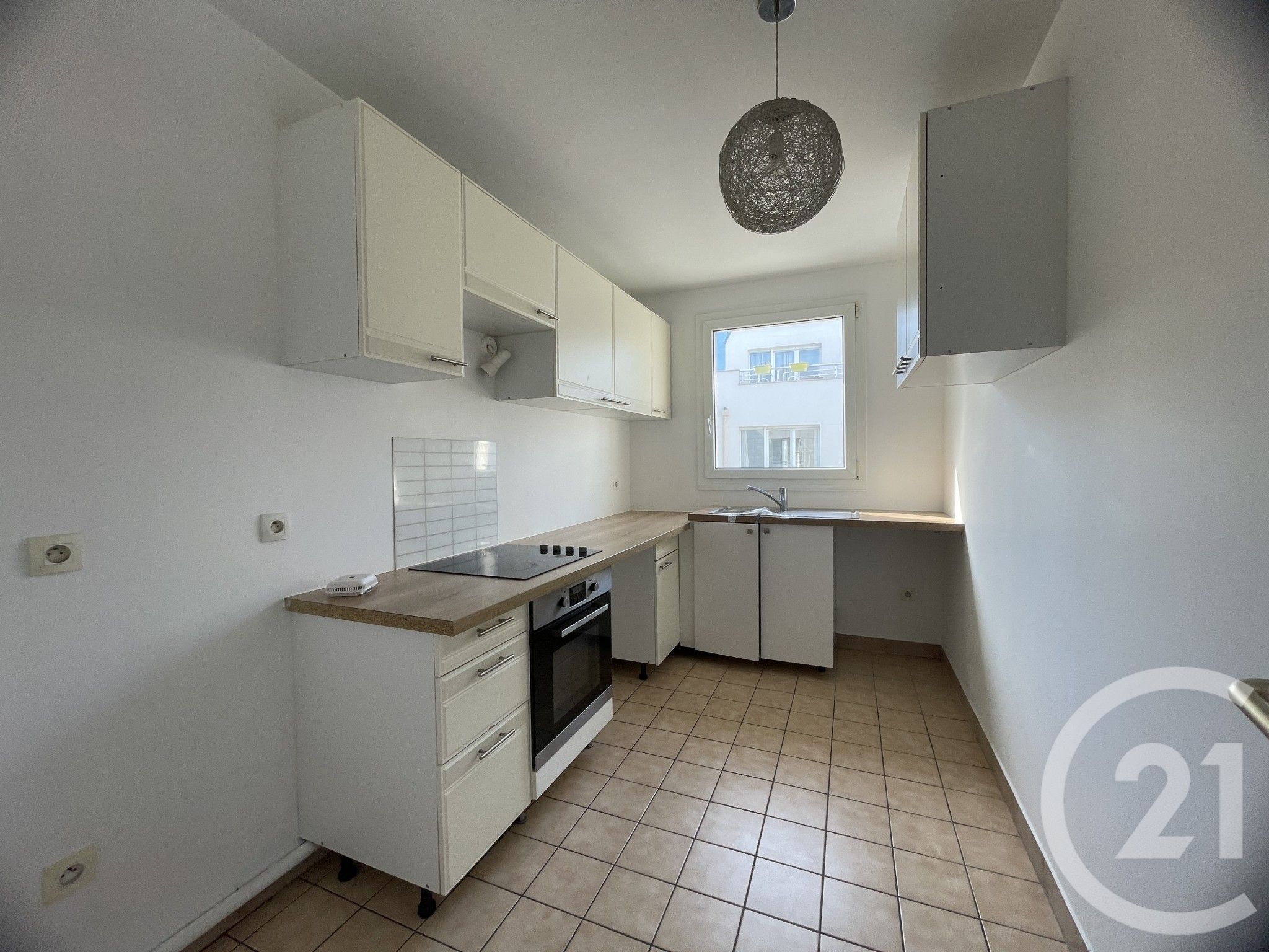 Appartement Rue Adam Ledoux à Courbevoie