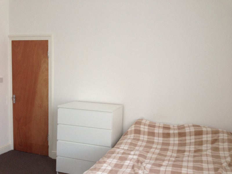 Room Dacre Road in Greater London