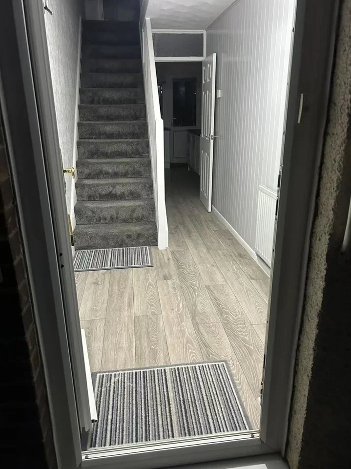 House Carpeaux Close in Chatham