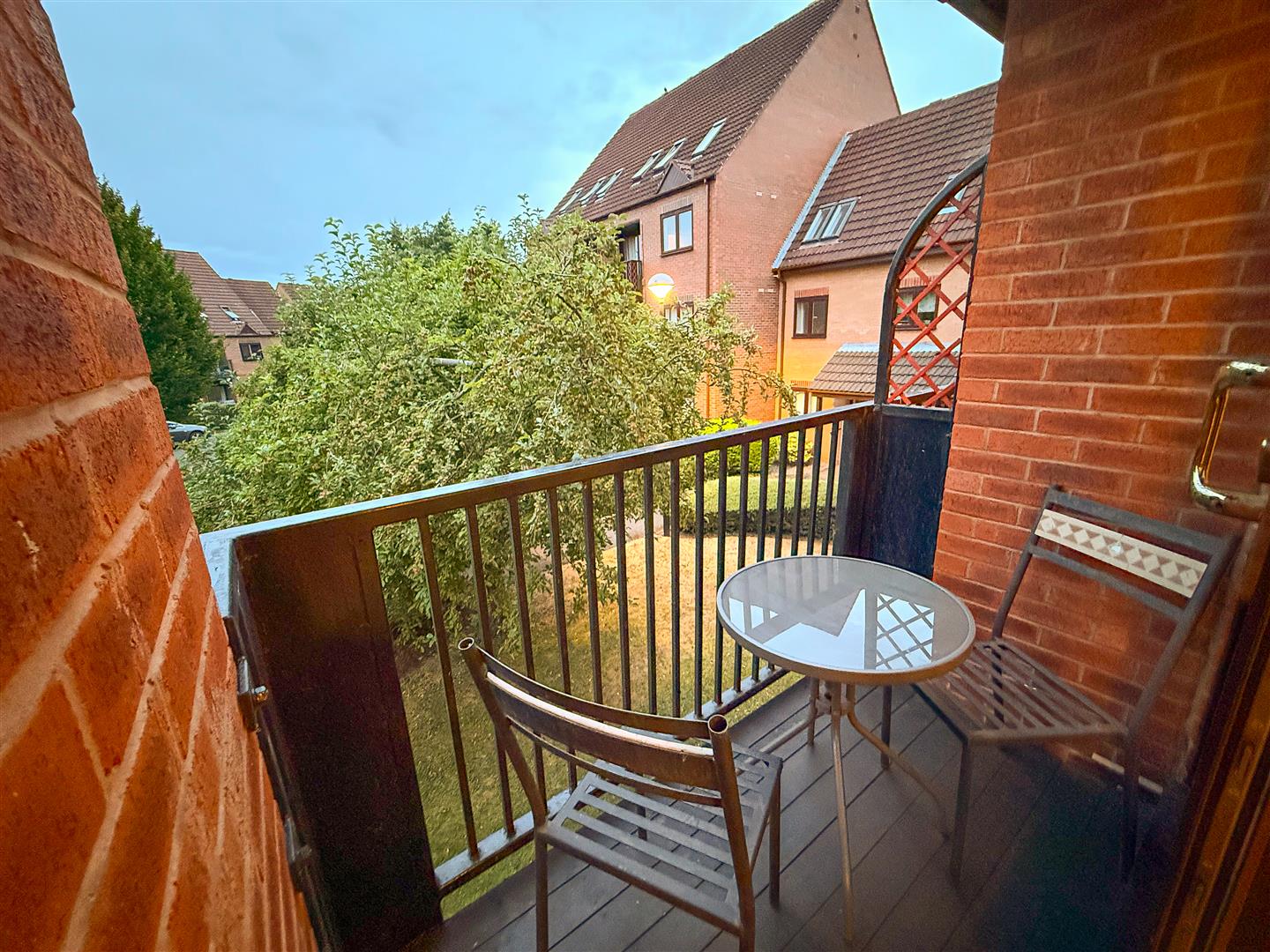 Flat Gadwall Crescent in Nottingham