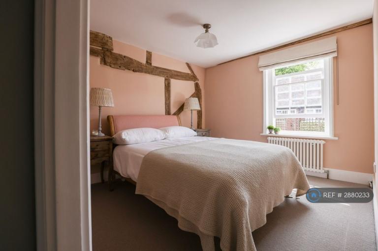 Flat Forrester Mews in St Albans