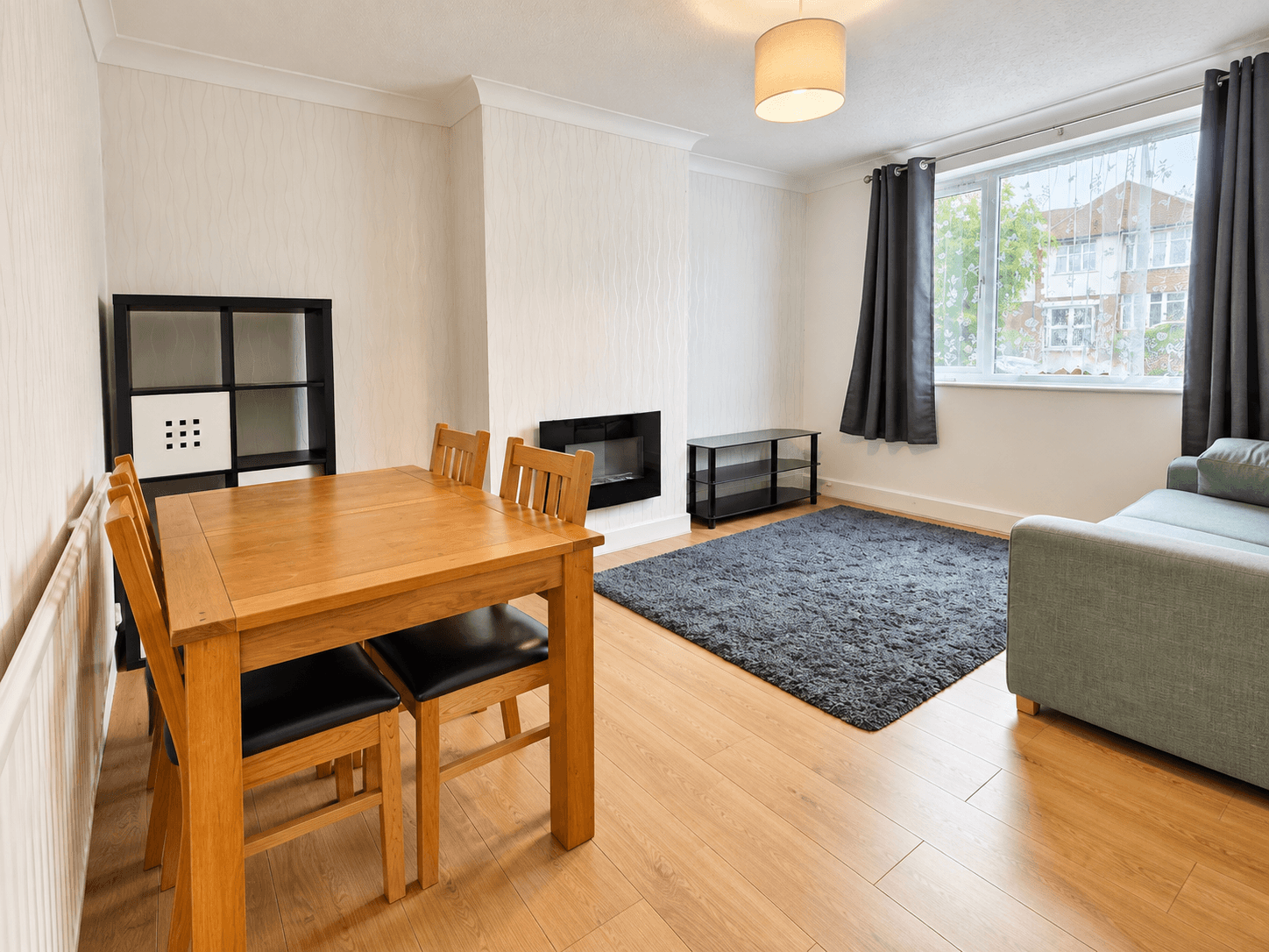 Flat Michaelmas Road in Coventry
