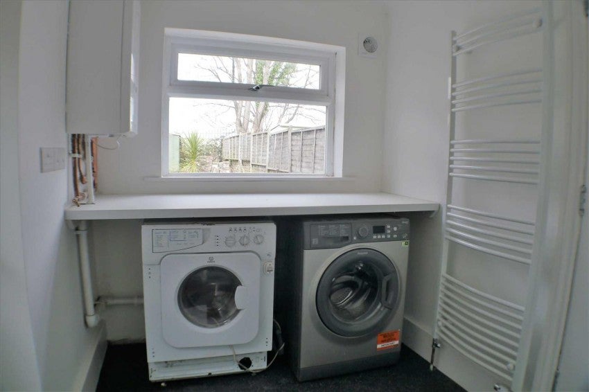 Room Queen Street in Worthing