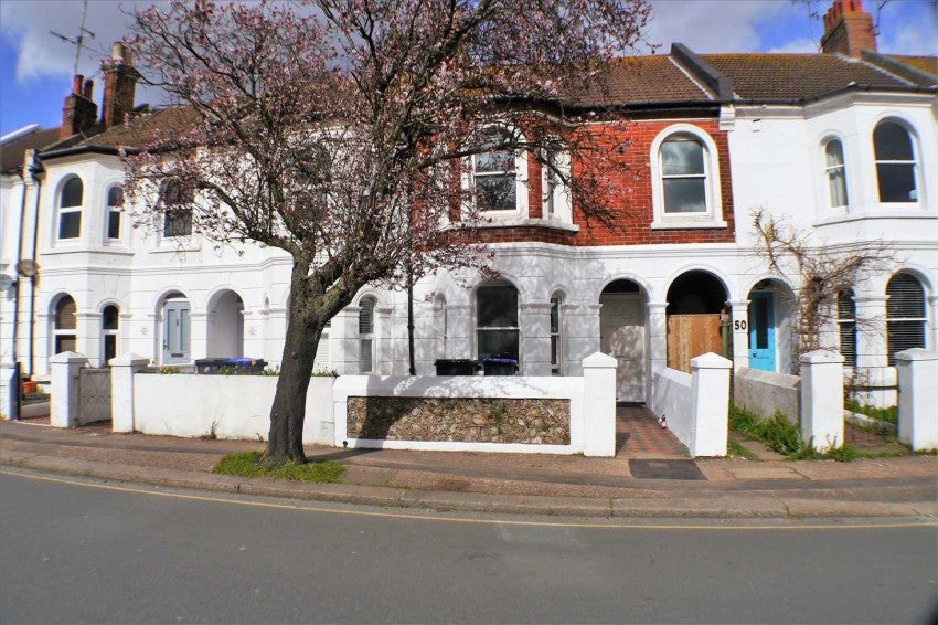 Room Queen Street in Worthing