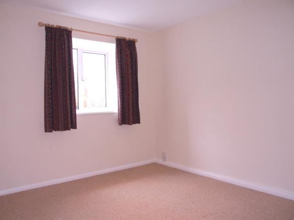 Flat Willowmead Close in Woking