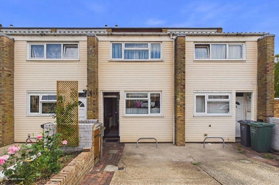 House Phoenix Place in Dartford