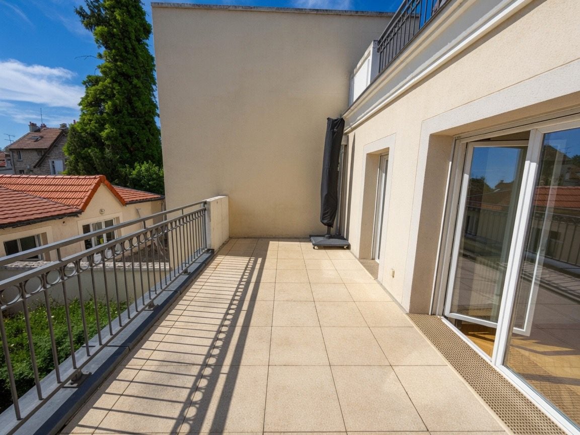 Flat Rue Gallieni in Poissy