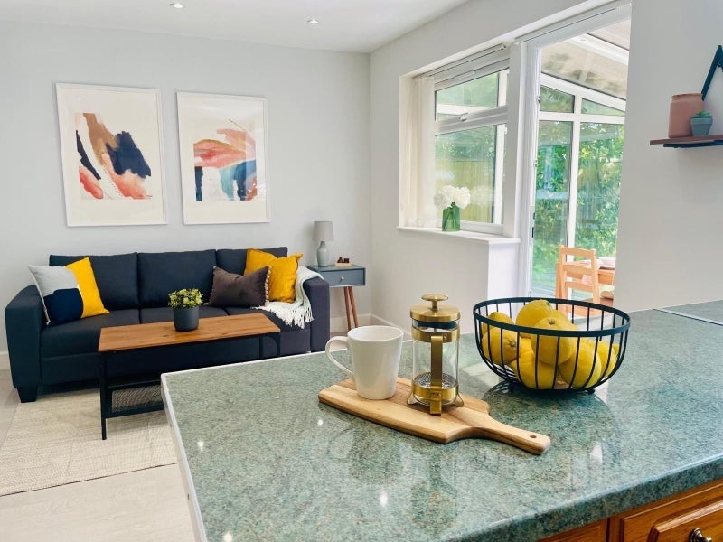 House Morton Close in Cherwell District