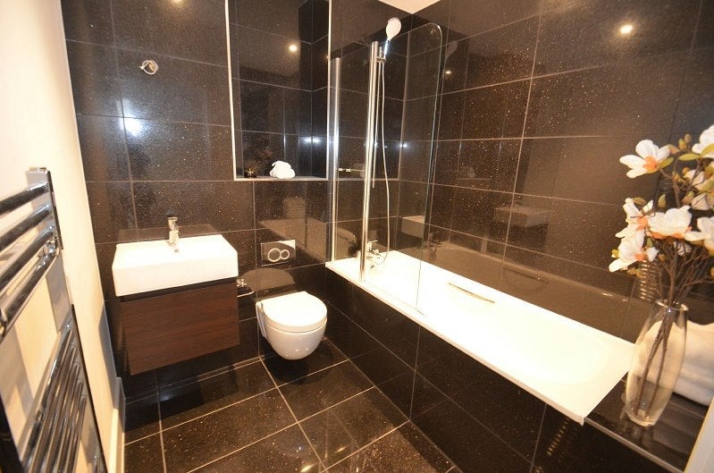 Flat Ashley Avenue in Epsom and Ewell