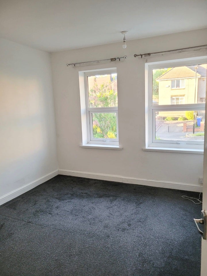 Flat Arbourthorne Road in Sheffield