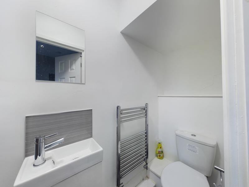 Room Lovaine Street in Middlesbrough