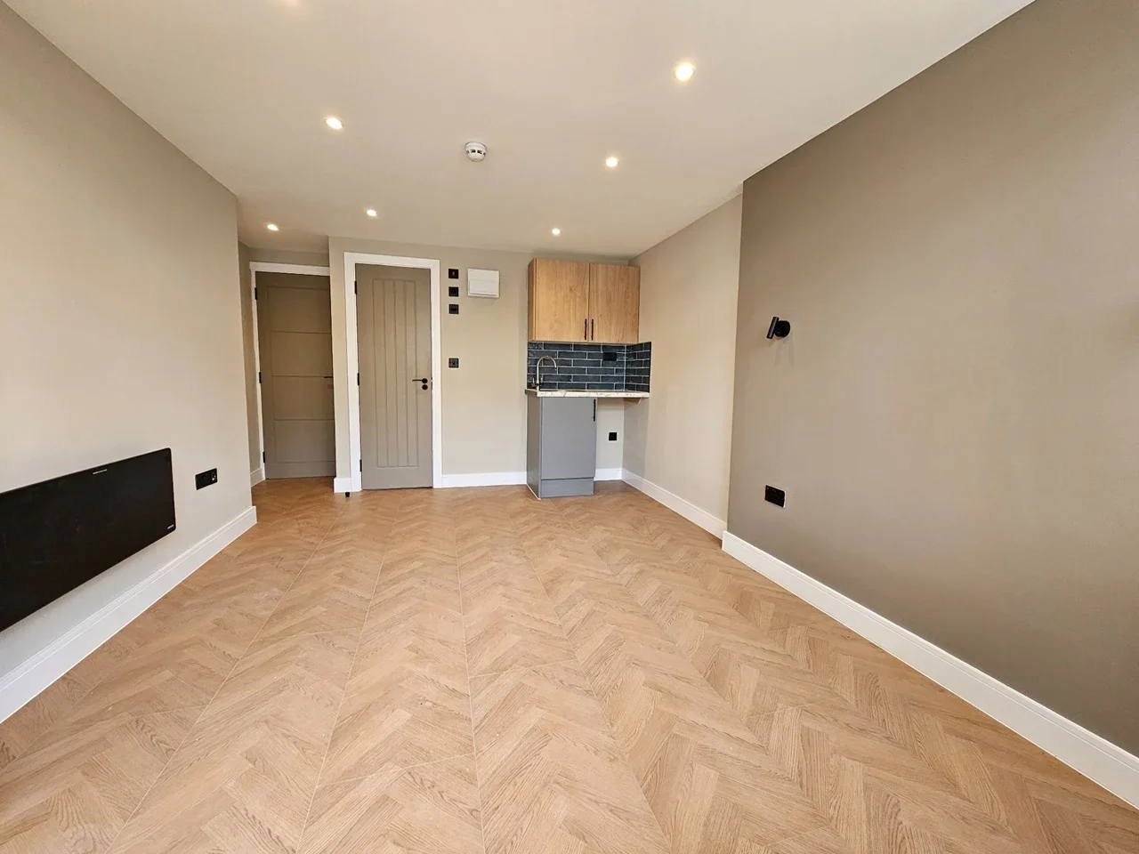 Flat Hatfield Crescent in Dacorum