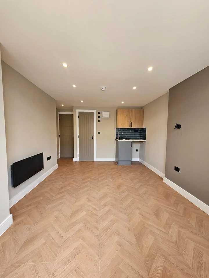 Flat Hatfield Crescent in Dacorum