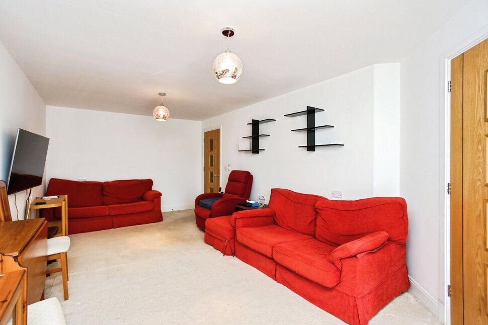 Flat St John's Road in Tunbridge Wells