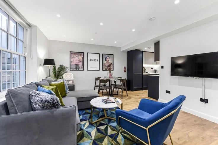 Flat Claverton Street in City of Westminster