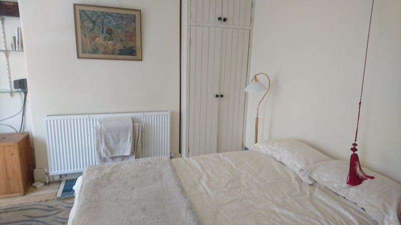 Room Clarendon Road West in Manchester