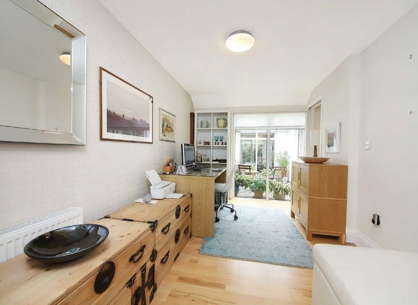 House Barset Road in Greater London