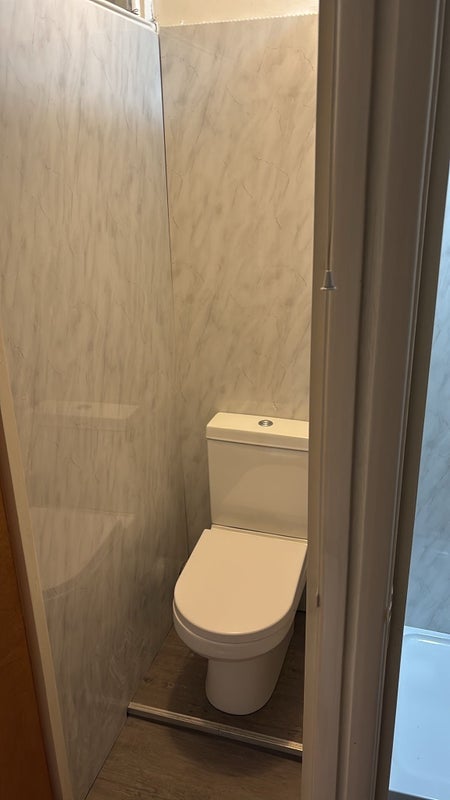 Room Killyon Terrace in Greater London