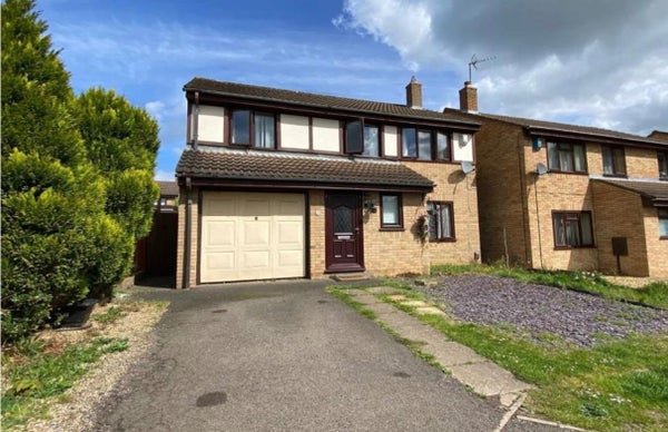 House Sage Close in Northampton