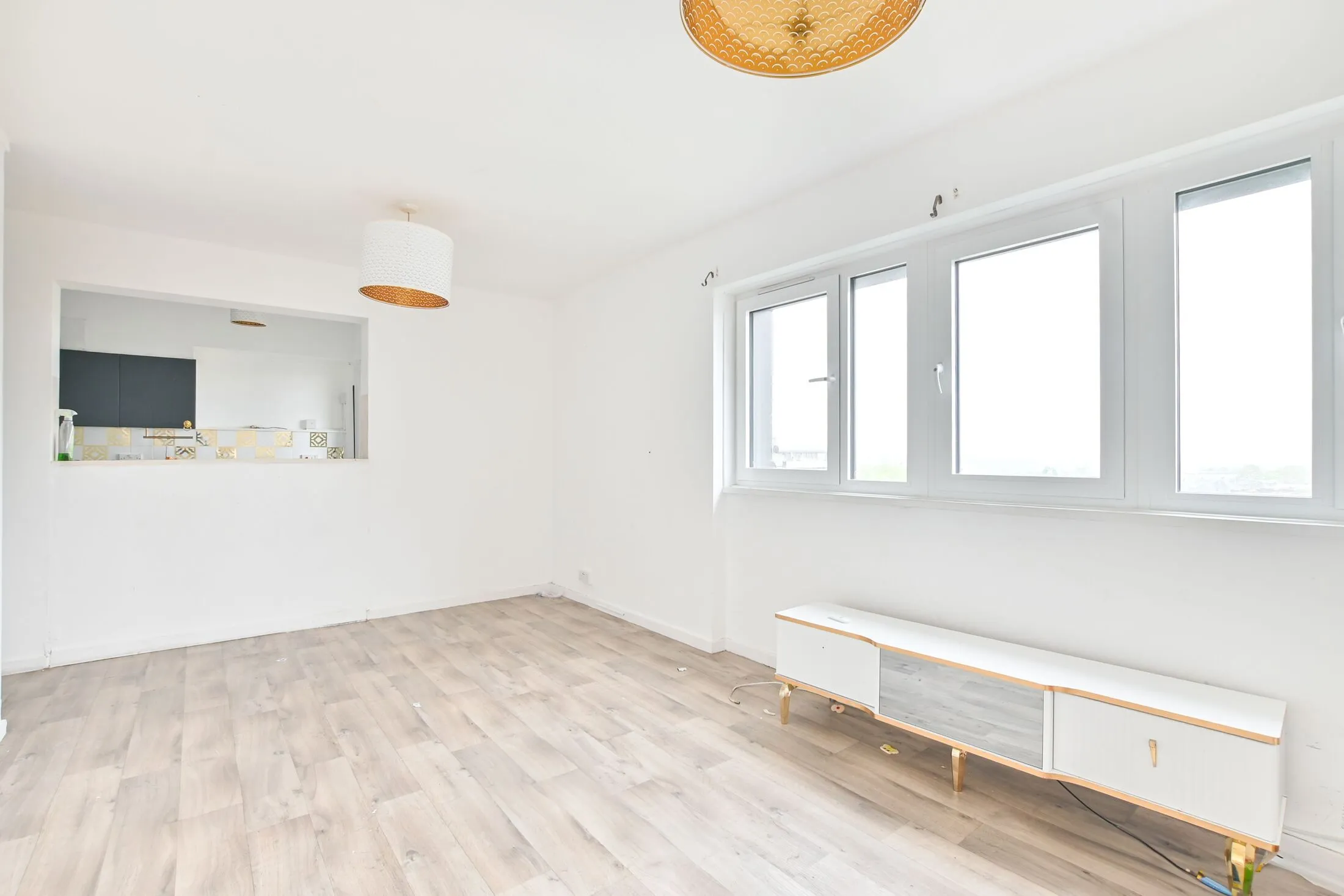 Flat Golborne Road in Greater London