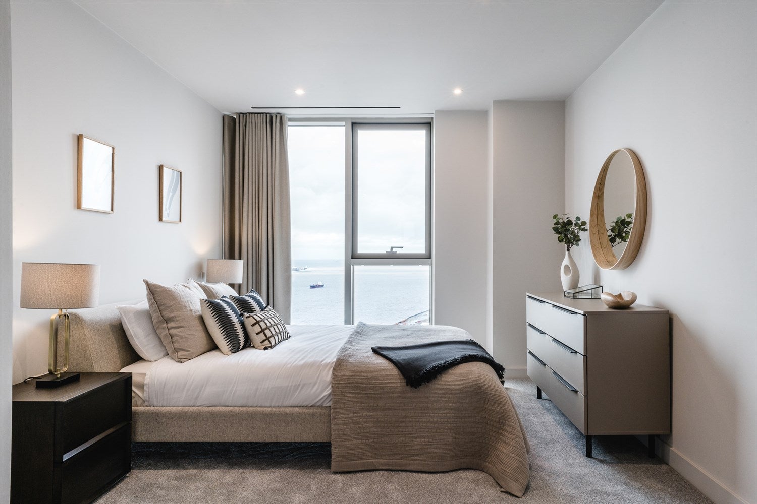Flat William Jessop Way in Liverpool
