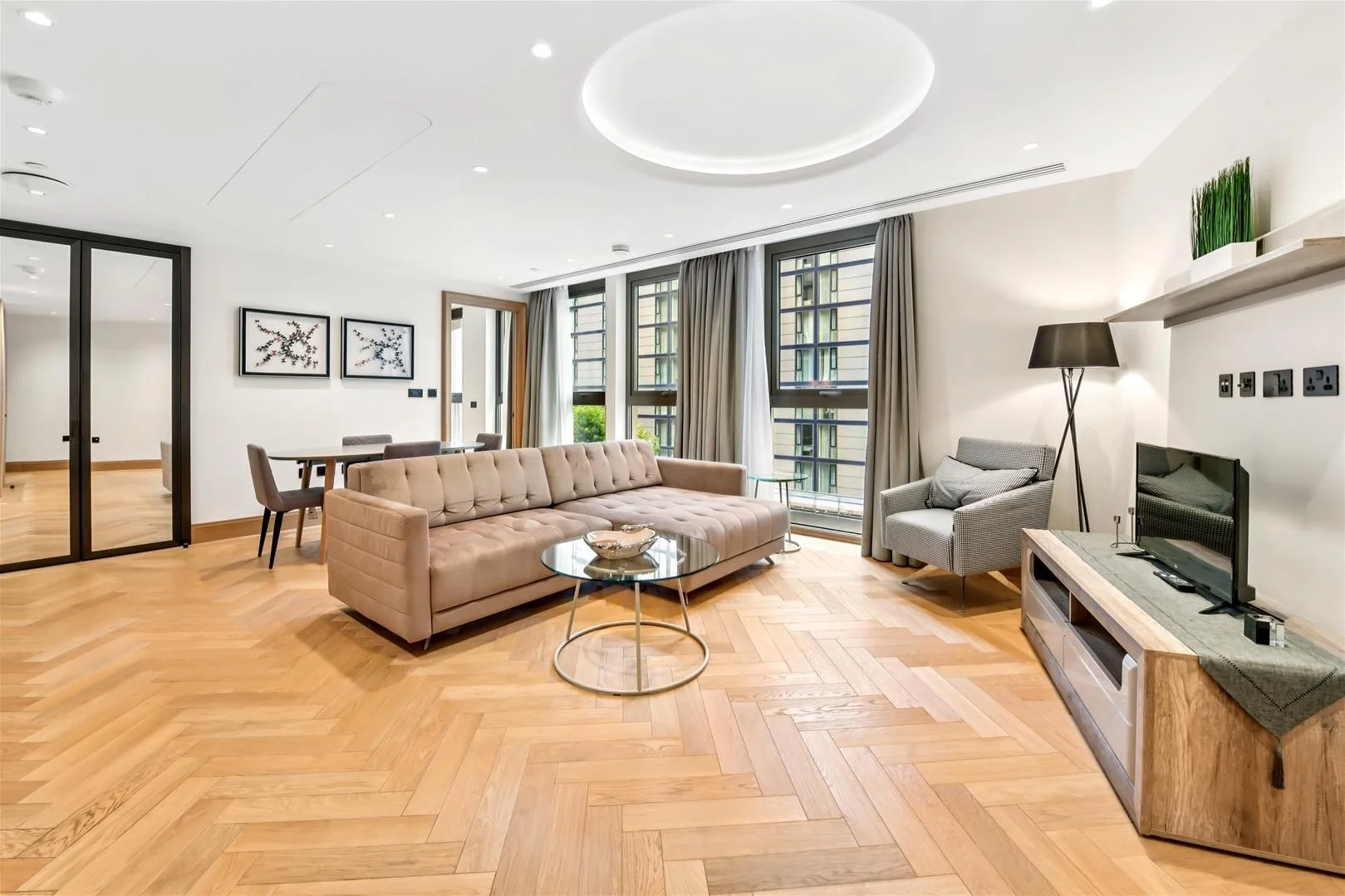 Flat Vincent Street in City of Westminster