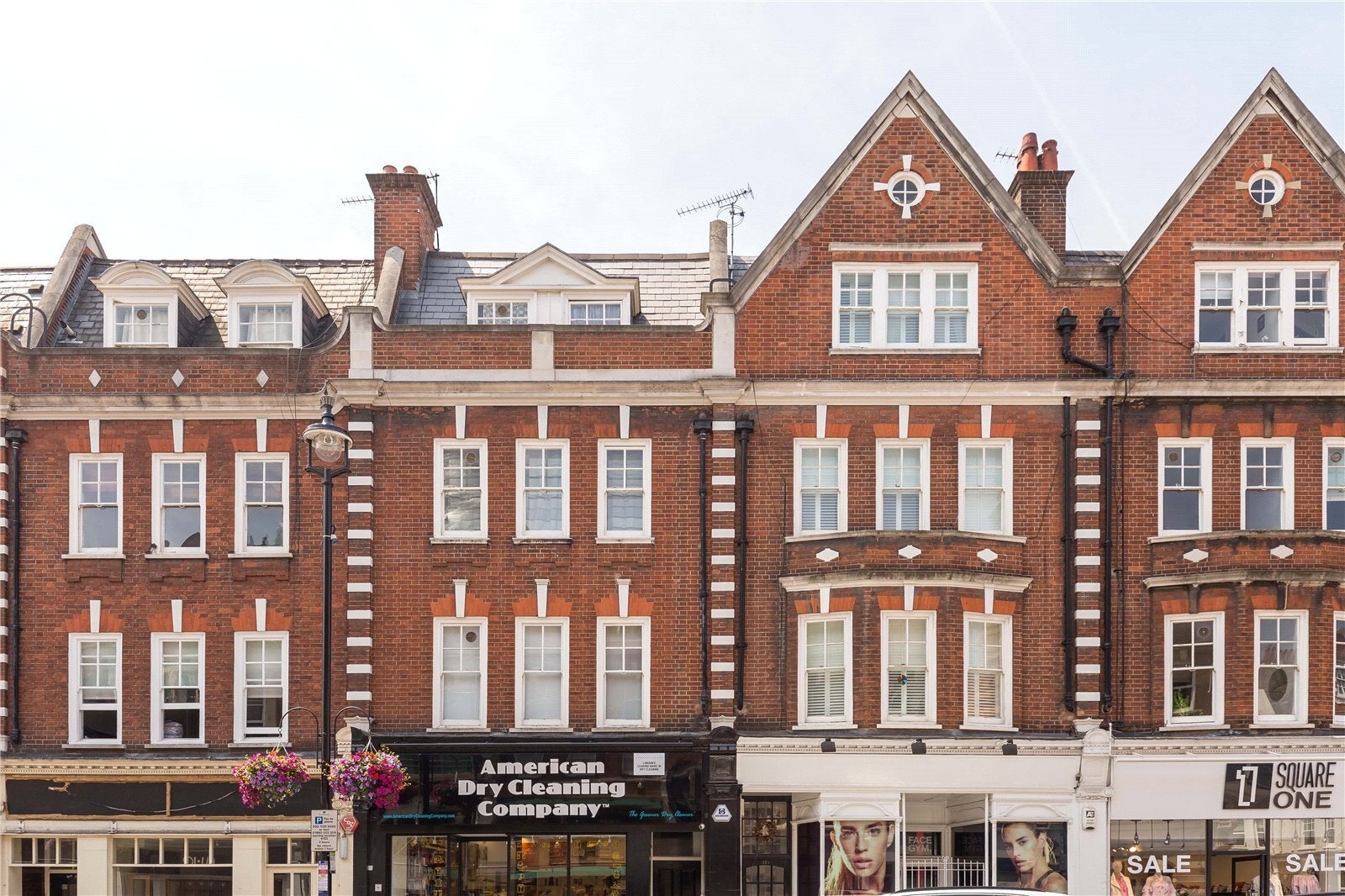 Flat St John's Wood High Street in City of Westminster