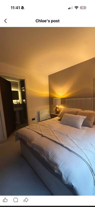 Room Parliament Street in Liverpool