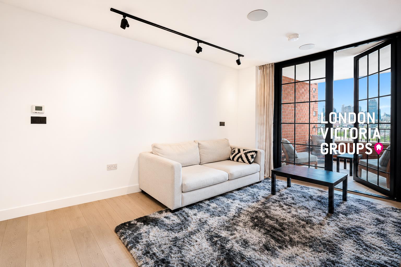Flat New Tannery Way in Greater London