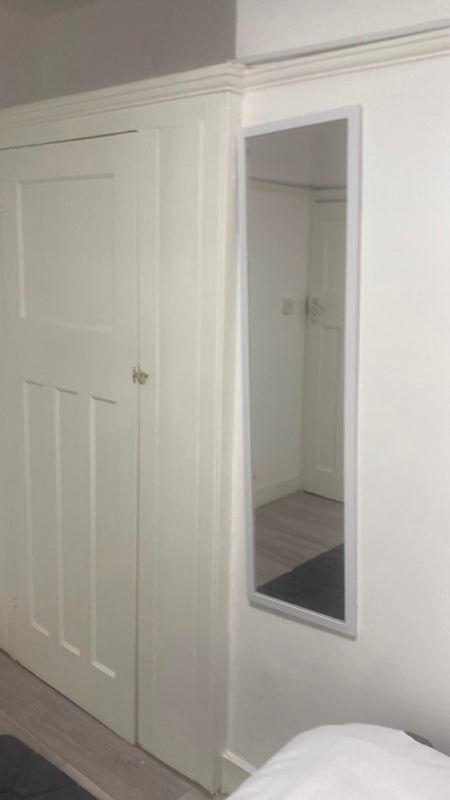 Room Lordship Lane in Greater London