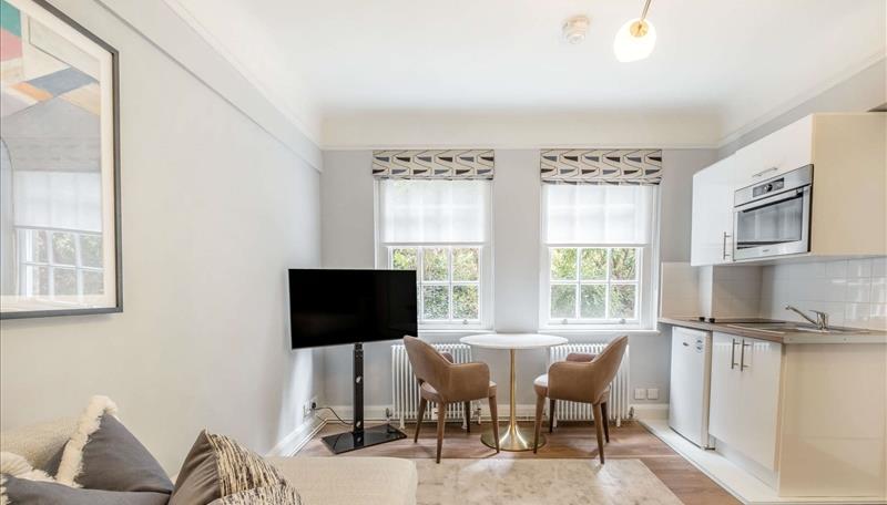 Flat Fulham Road in Greater London