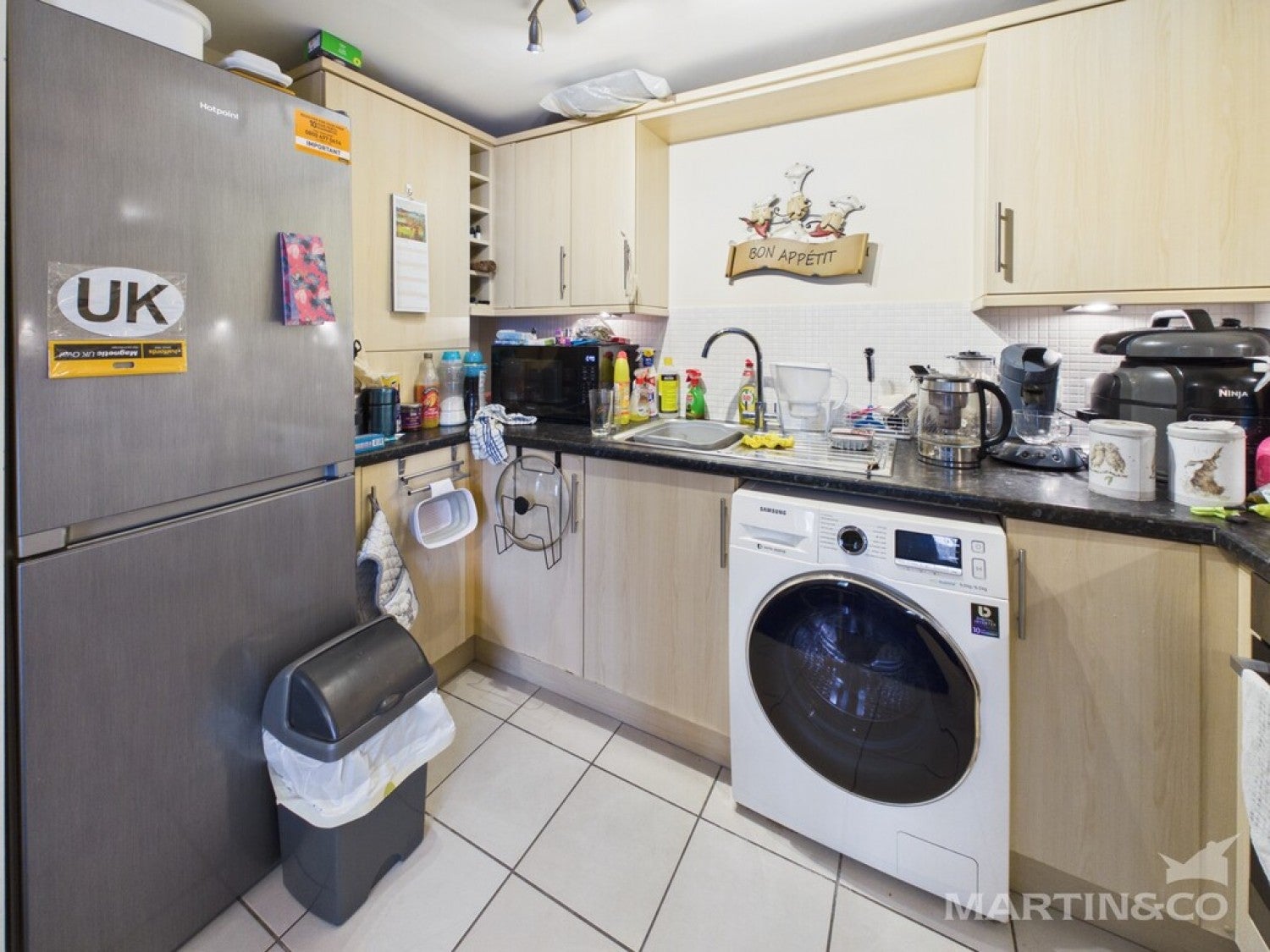 Flat Durban Road in Arun