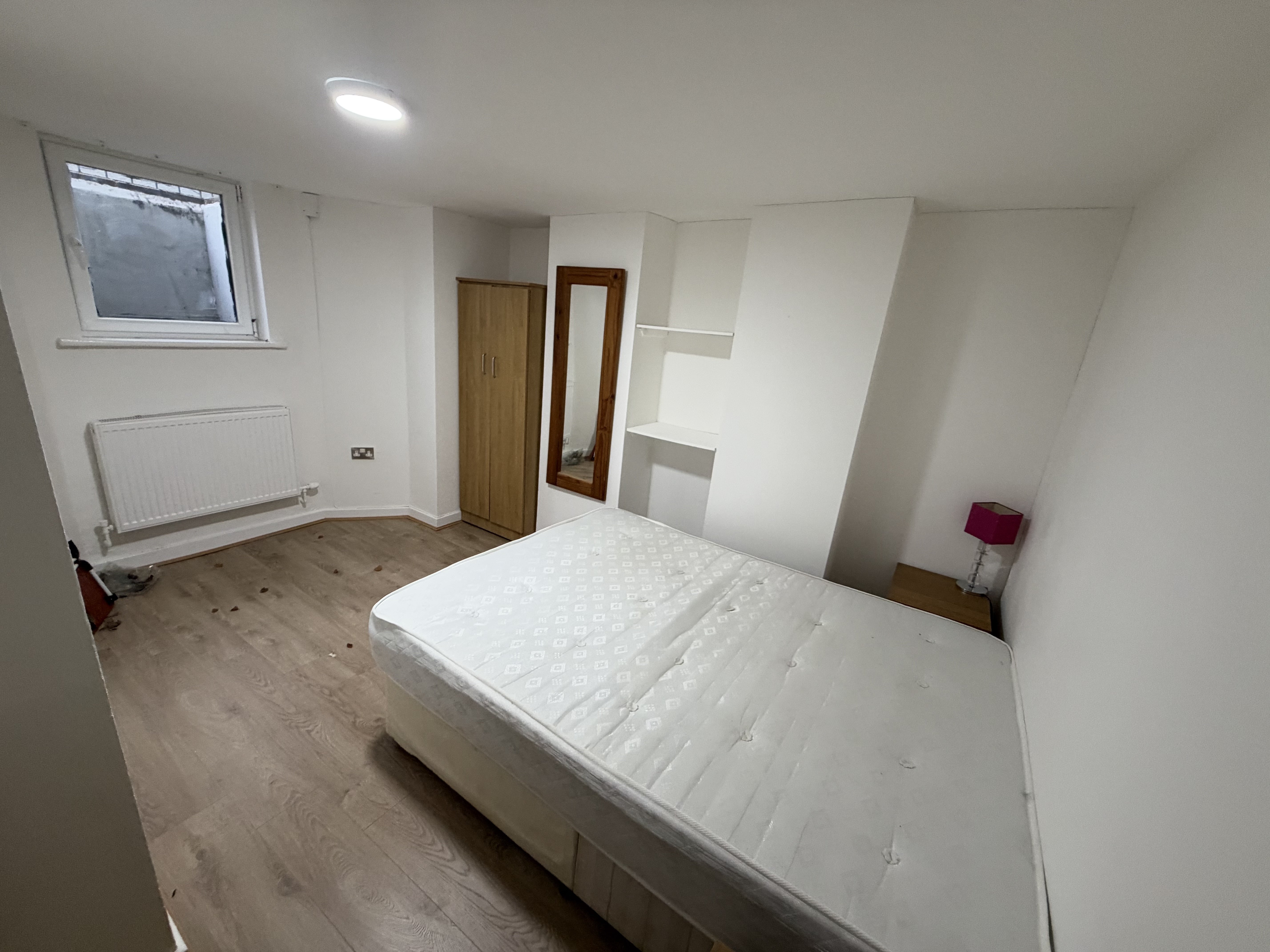 Flat Egerton Crescent in Manchester