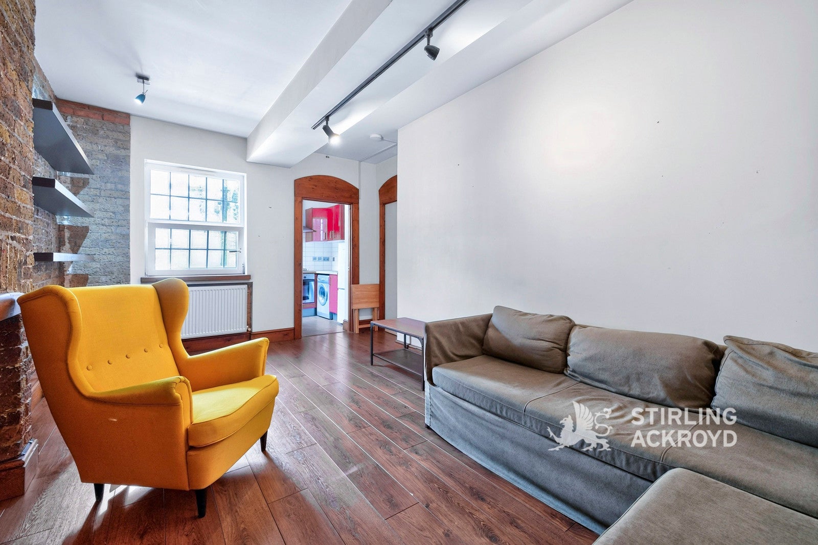 Flat Netley Street in Greater London