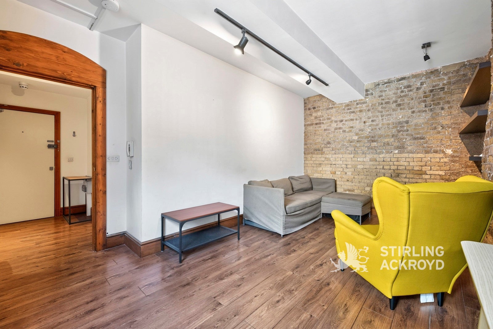Flat Netley Street in Greater London