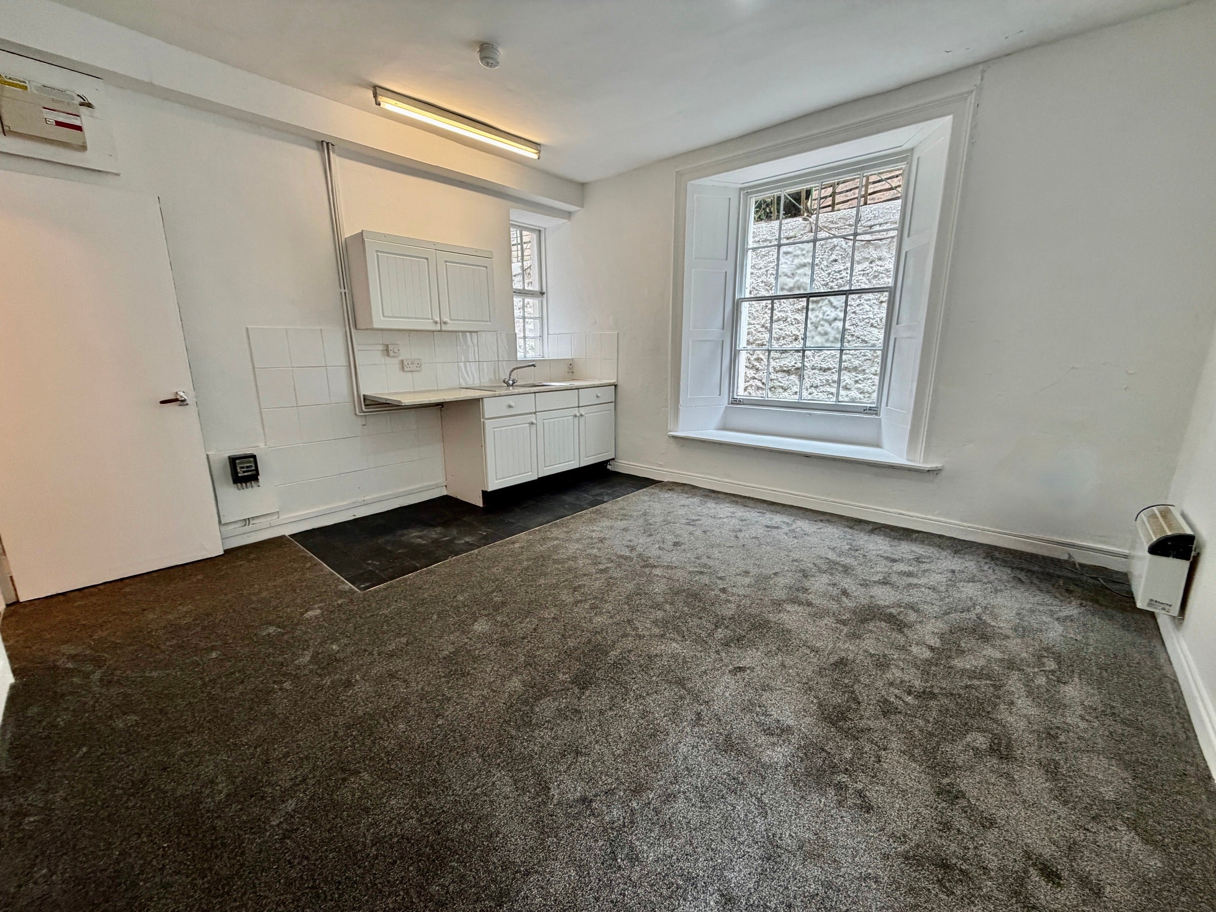 Flat Meadfoot Road in Torquay