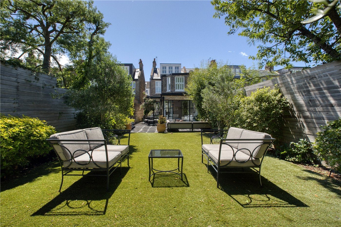 House Harvist Road in Greater London