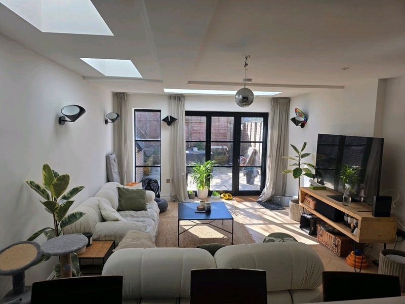 Room Ballantine Street in Greater London