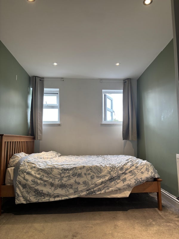Room Hartfield Crescent in Greater London