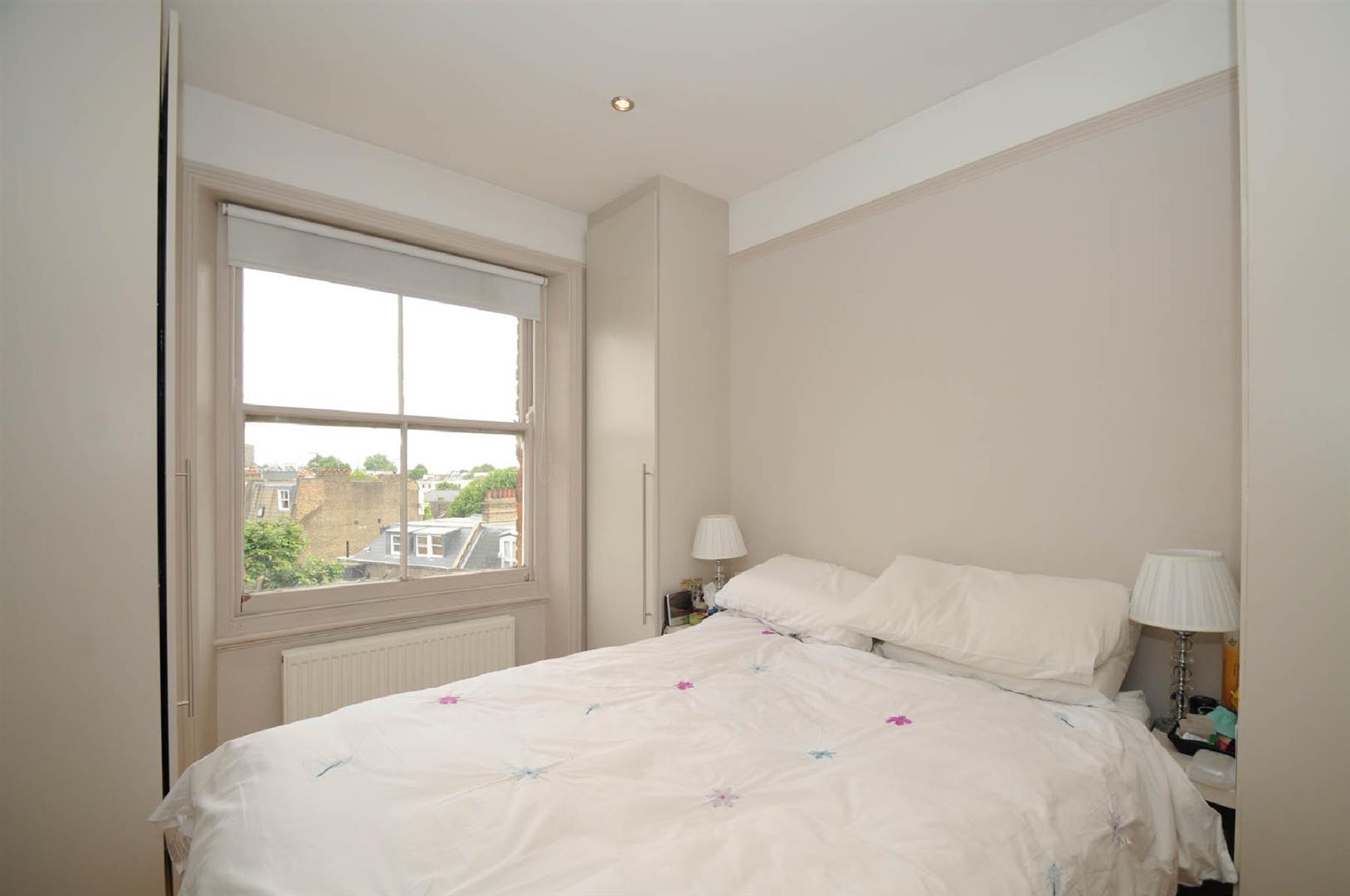 Flat Sutherland Avenue in City of Westminster