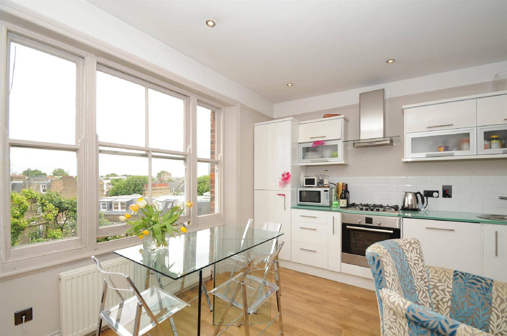 Flat Sutherland Avenue in City of Westminster